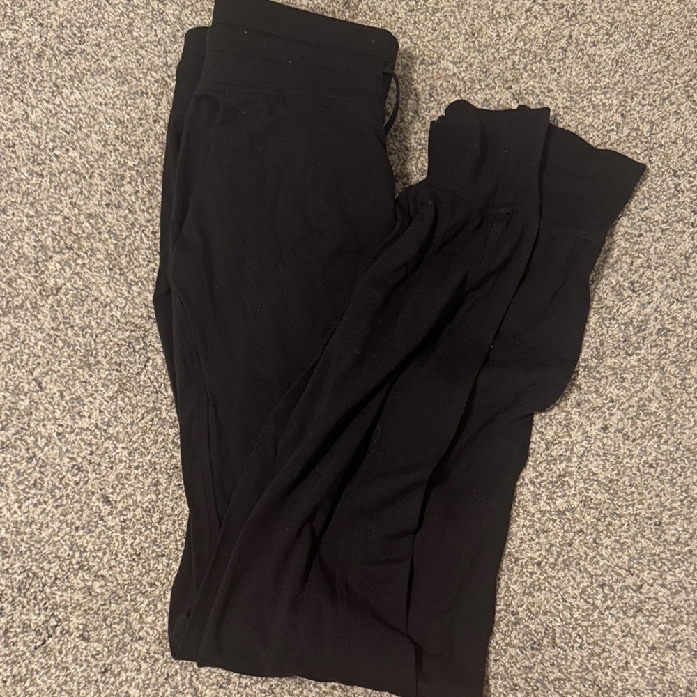 Black lululemon joggers